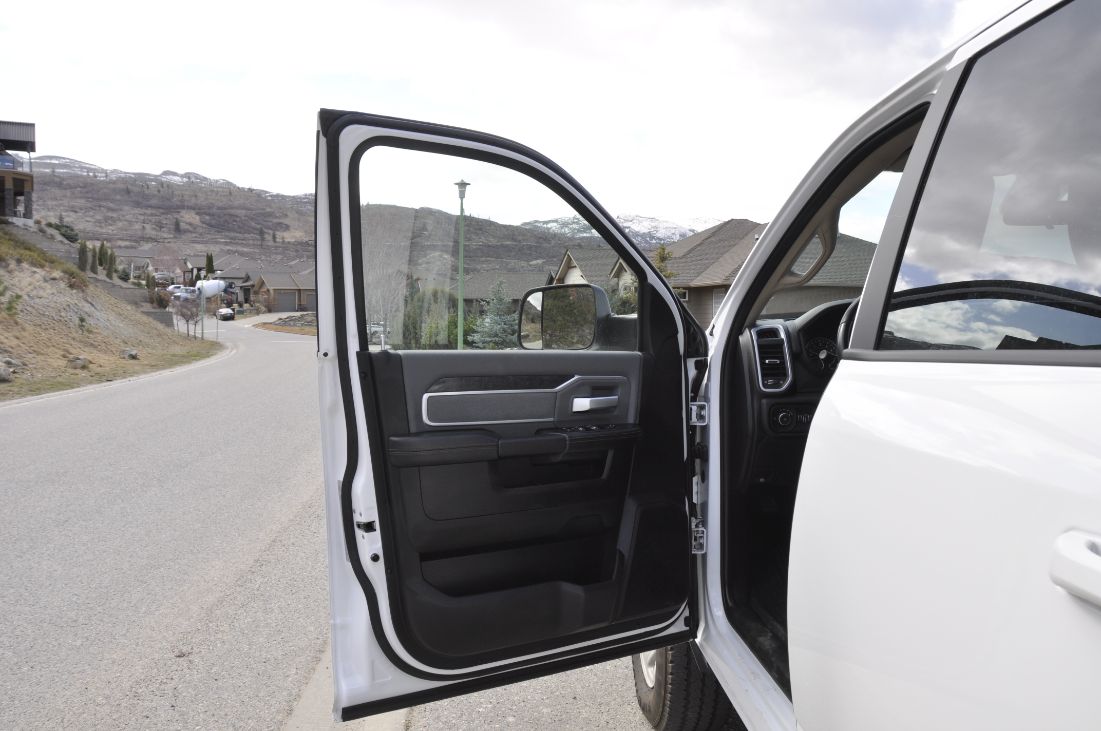 2020 RAM 3500 - photo 13