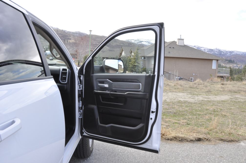 2020 RAM 3500 - photo 17