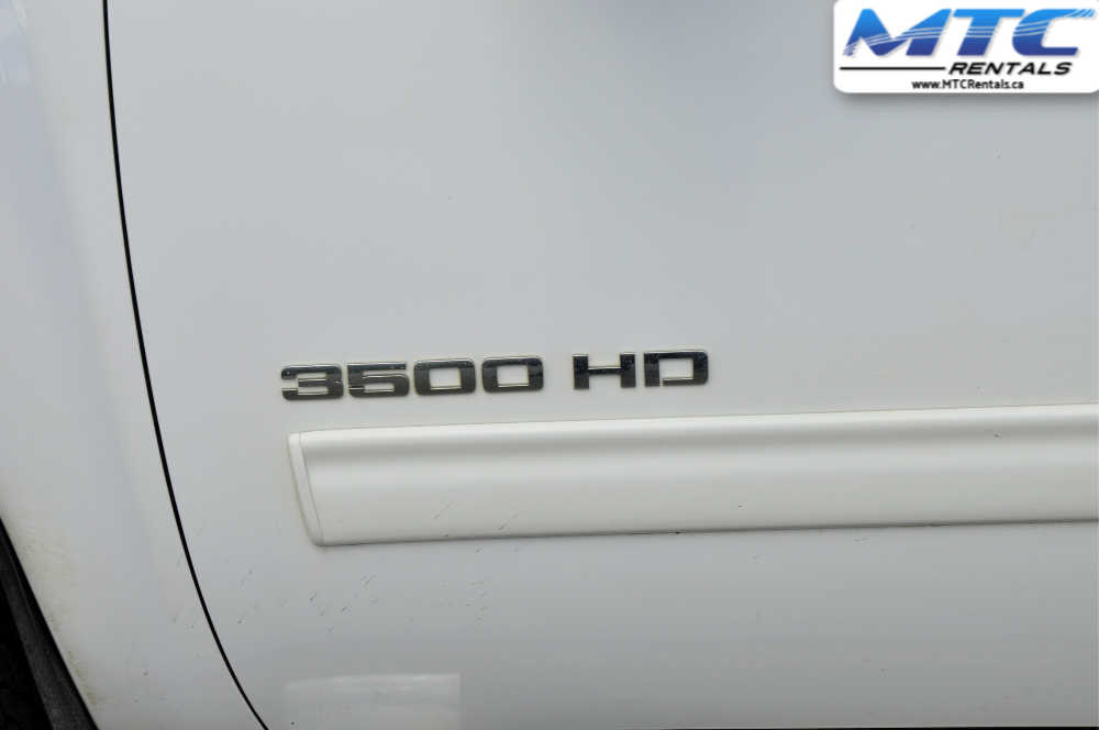 2011 Chevrolet 3500HD - photo 25