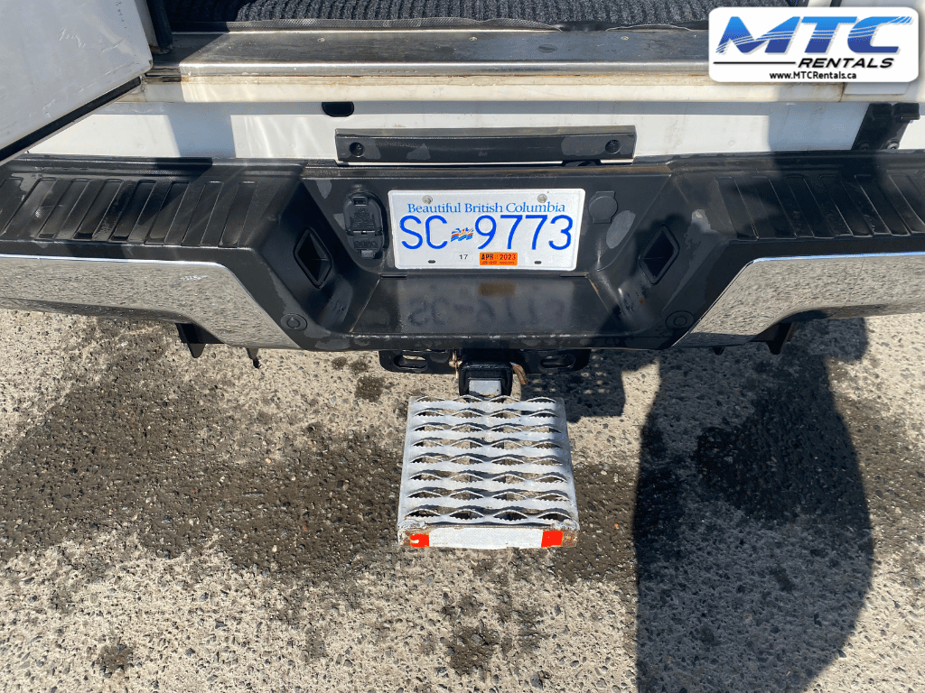 2021 Ford F-350 - photo 17