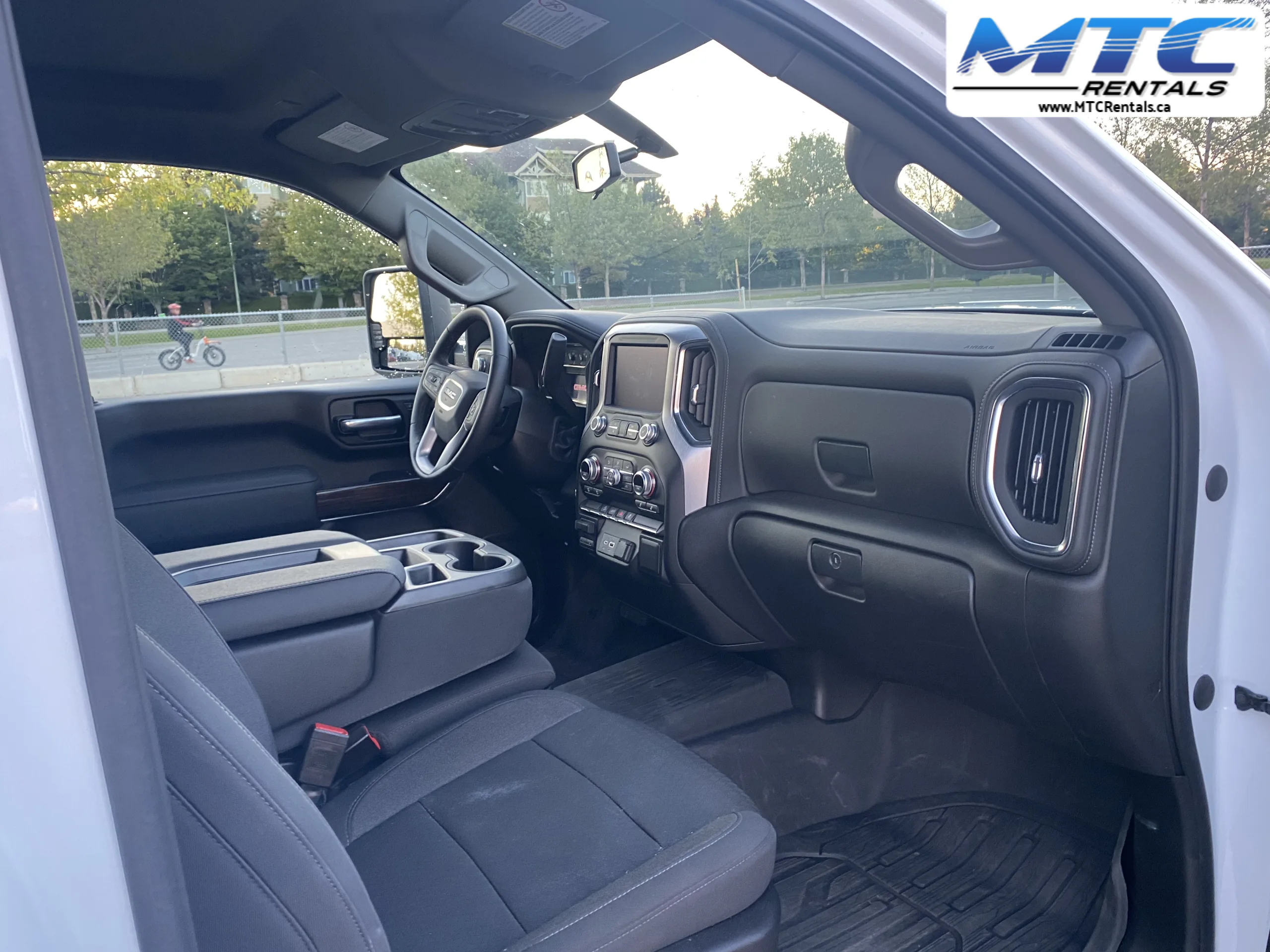 2022 GMC 3500 - photo 12