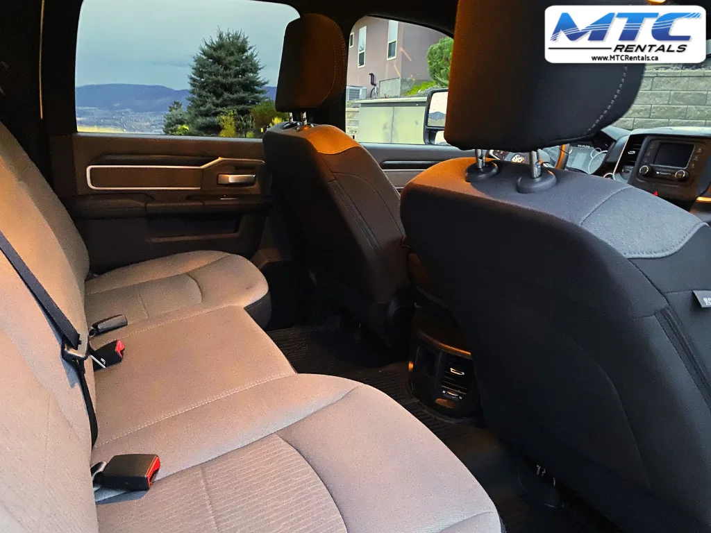 2023 RAM 3500 - photo 19